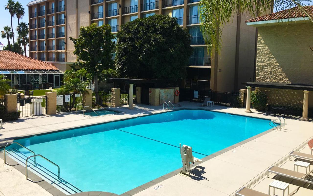 The Hotel Fullerton Anaheim Exterior photo
