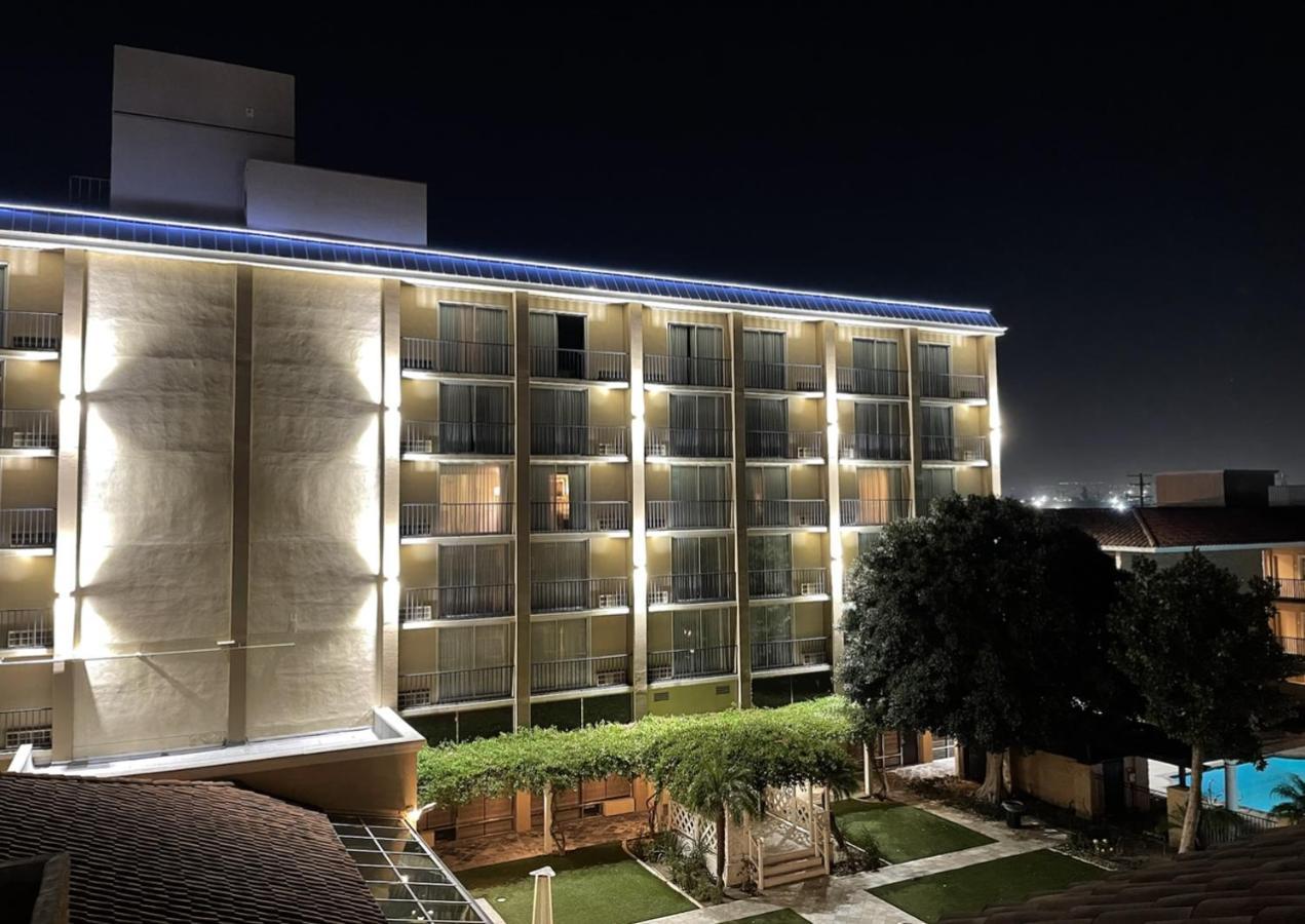 The Hotel Fullerton Anaheim Exterior photo